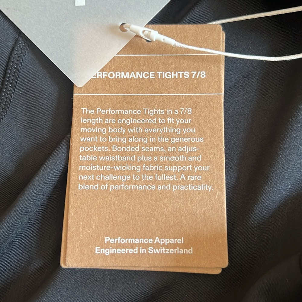 On Cloud Run Performance Tights 7/8 - Picture 12 of 16